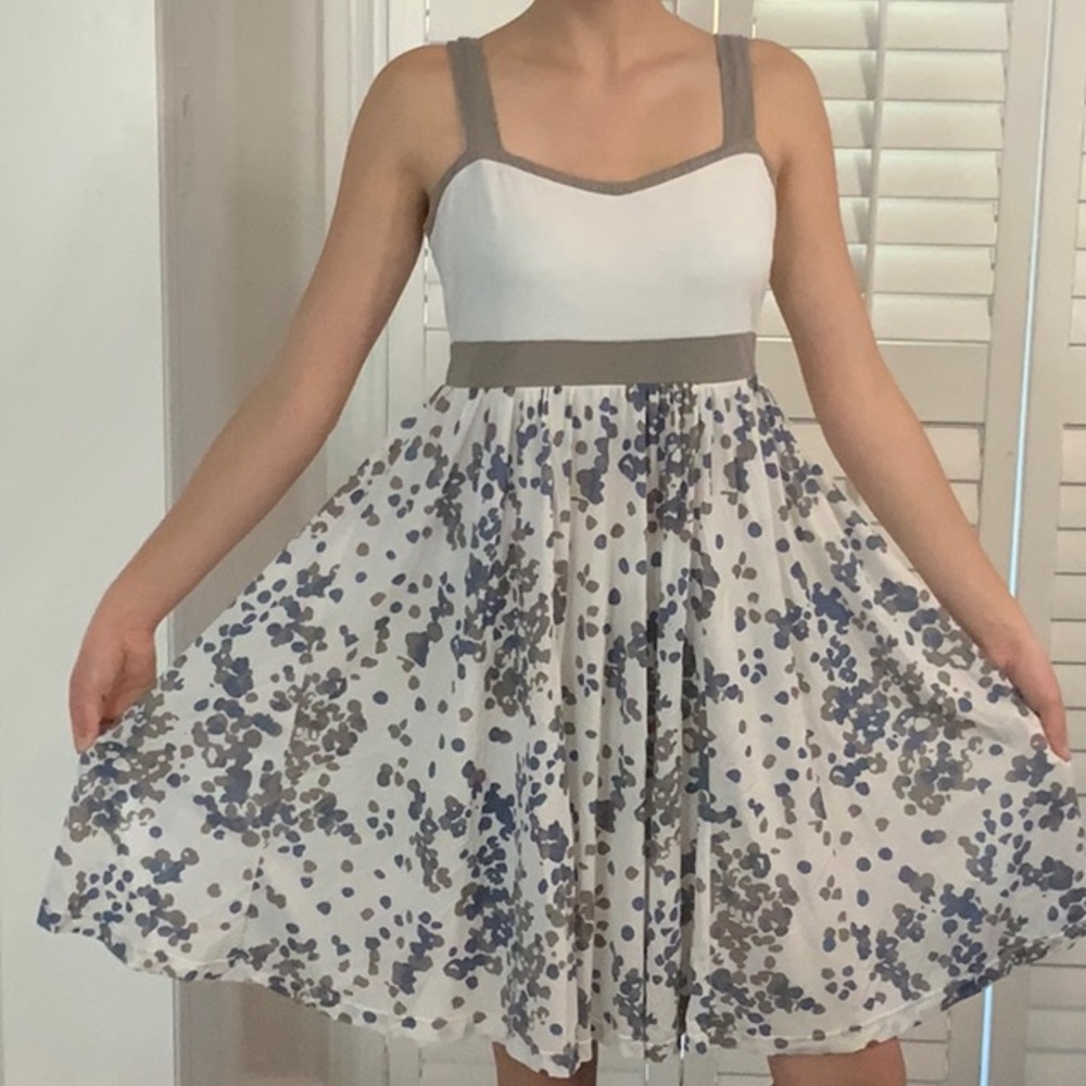 MEXX Sundress Size Medium - So Comfortable and Pretty!!